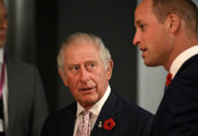 29799298-father-and-son-the-new-king-charles-and-prince-william-33knwse2bvfe-1 Vater und Sohn: der neue König Charles und Prinz William.