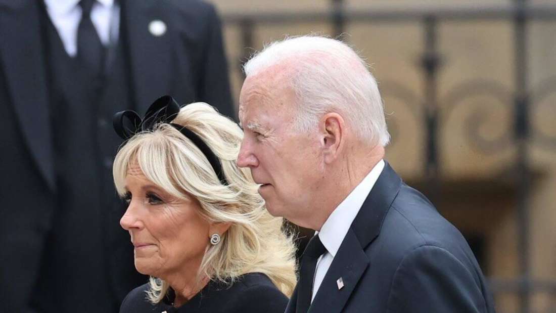 Präsident Joe Biden mit seiner Frau Jill. - State Funeral of Queen Elizabeth II at Westminster Abbey in London