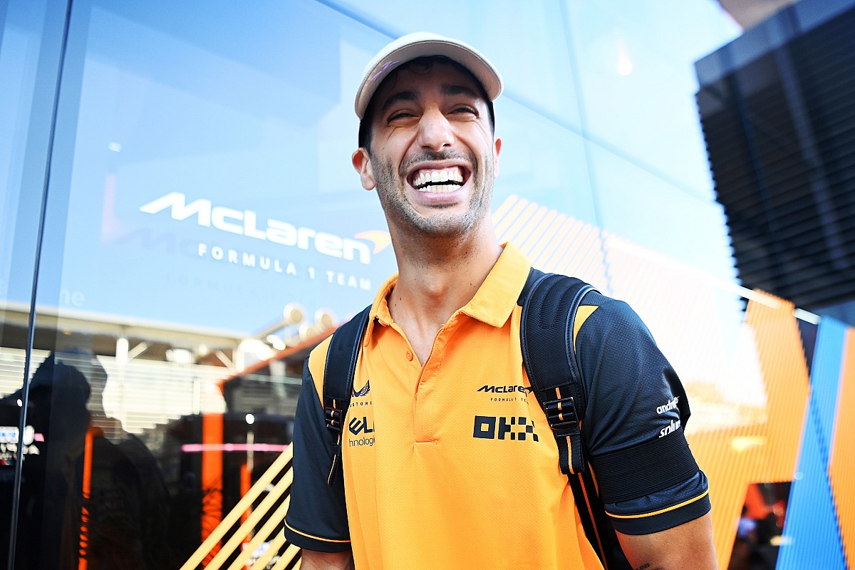 The curious relationship between Ricciardo and Harry Styles without ...