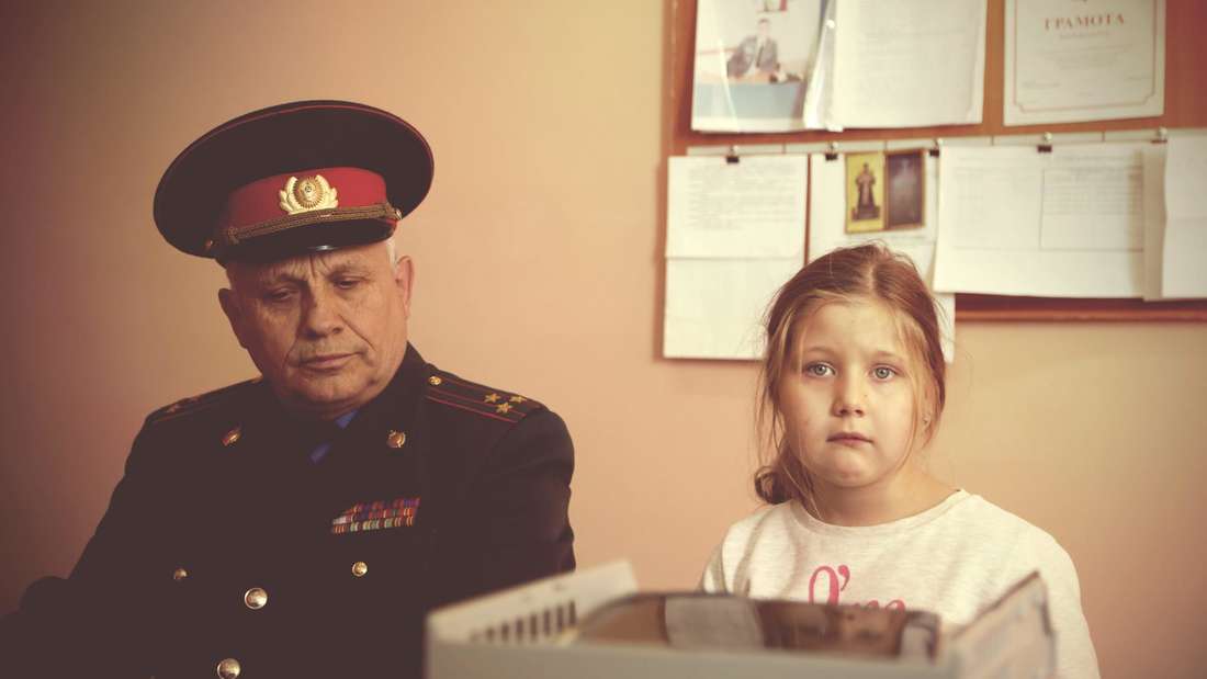„Transnistrien ist immer nur interessant, wenn Putin seine Hand ausstreckt“: Offizier mit Enkelin, 2016.
