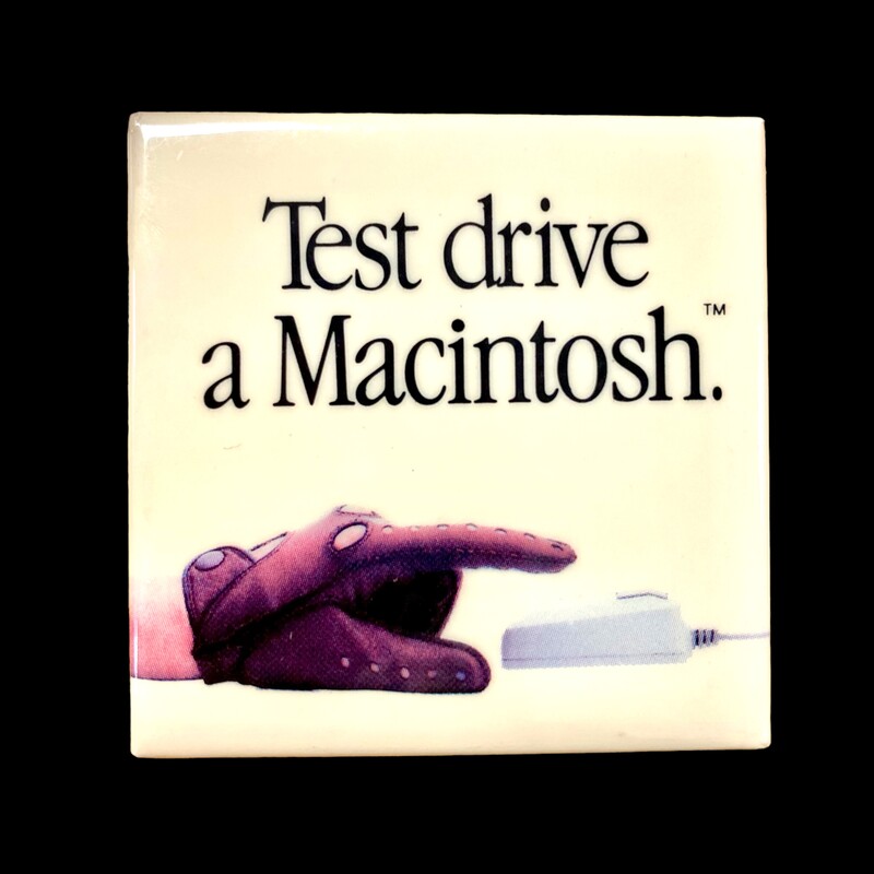 Macintosh button - Image 1