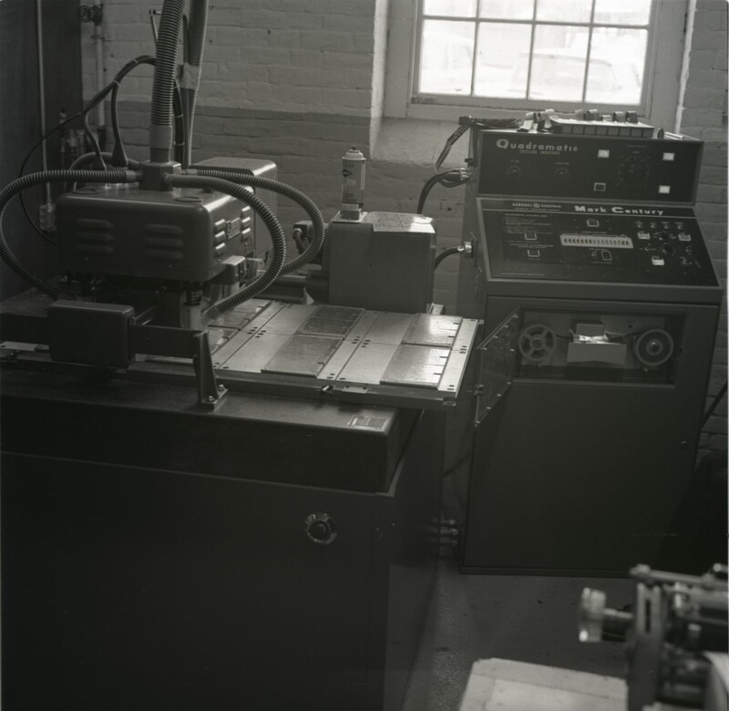 Silk screen department - Image 1
