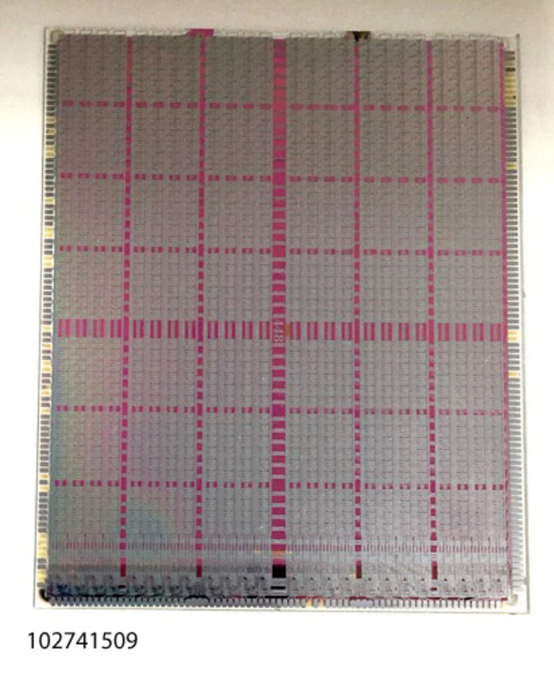 Cryotron thin film flip flop array - Image 1