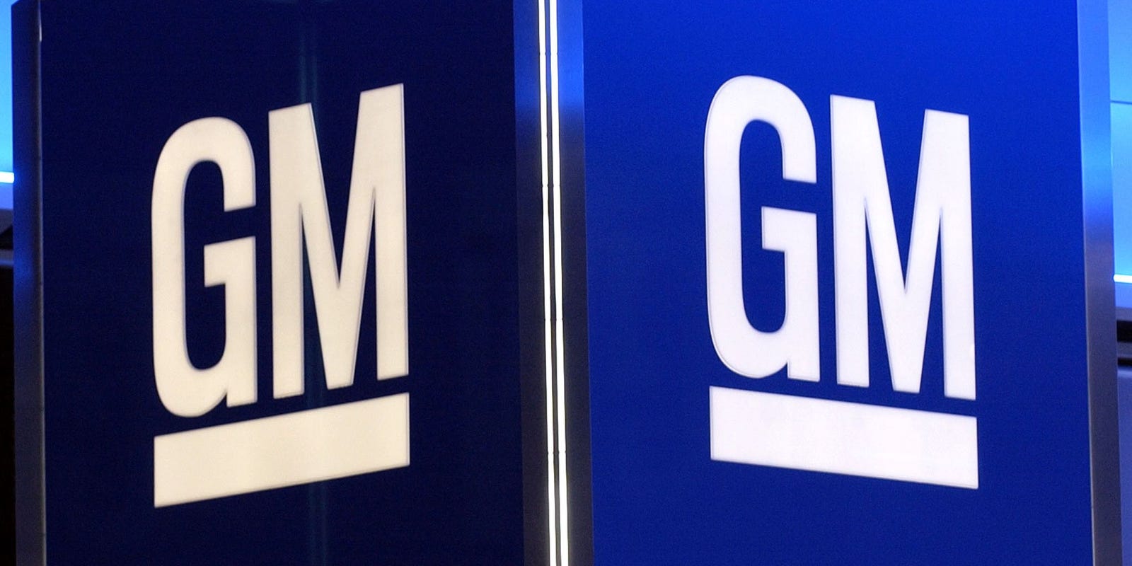 GM picks 2 suppliers, considers building ventilators at Indiana plant