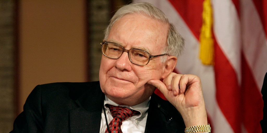Warren Buffett is too ‘cynical’ about airlines’ coronavirus recovery, Southwest’s CEO states