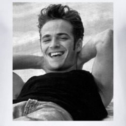 Luke Perry T-shirt