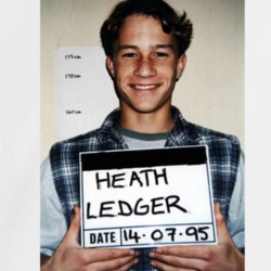 Heath Ledger Celebrity Mugshot Vintage Grunge Look Fan Crewneck Sweats