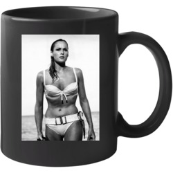 Ursula Andress Dr No 1962 Movie Mug