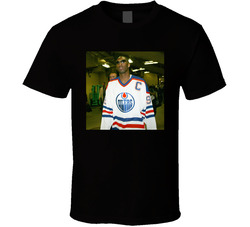 Kobe Wearing Gretzky T Shirt