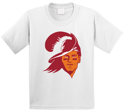 Tom Brady Bucc Pirate Hat Brett Favre Tampa Bay Football Toddler Youth Kids T Shirt