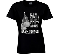 Brain Tumour Awareness In This Family No One Fights Alone Ladies T Shirt