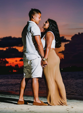 https://s3.us-west-1.wasabisys.com/ecart-content/boredshirtless.com/overlays/364/928/36492838.png img