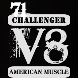 1971 DODGE CHALLENGER American Muscle V8 Car Lover T Shirt