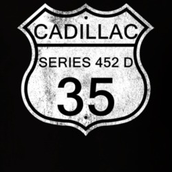 Highway Route Sign 1935 Cadillac Series 452 D Distressed T Shirt