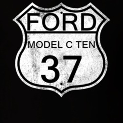 Highway Route Sign 1937 Model C Ten Distressed T Shirt