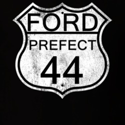 Highway Route Sign 1944 Prefect Distressed T Shirt