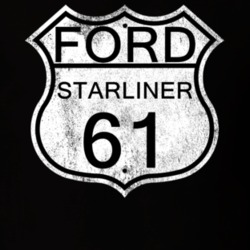 Highway Route Sign 1961 Starliner Distressed T Shirt