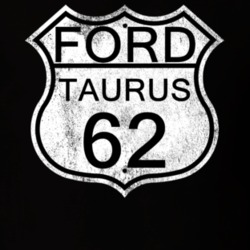 Highway Route Sign 1962 Taurus Distressed T Shirt