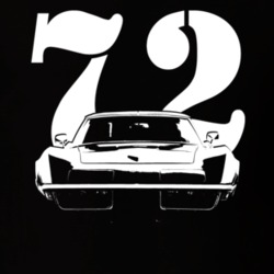 1972 Stingray Grill View With Year Dark Shirt