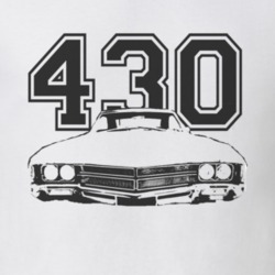 1967_BUICK_WILDCAT_Grille_Black_Graphic_Engine_Size T Shirt