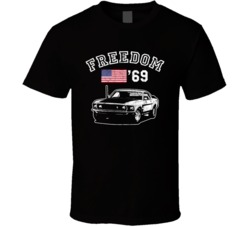 1969 Ford Boss 302 Mustang Freedom Car Fan Worn Look T Shirt 1969 Ford Boss 302 Mustang Freedom Car Fan Worn Look T Shirt