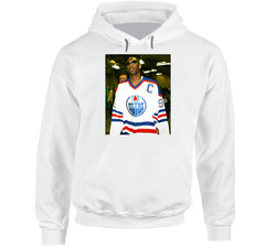 Kobe Bryant Wearing Wayne Gretzky Hockey Jersey Hoodie Kobe Bryant Wearing Wayne Gretzky Hockey Jersey Hoodie