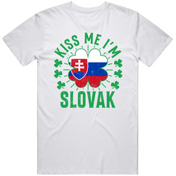 Kiss Me I'm Slovak Funny St Patrick's Day T Shirt