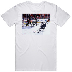 Wayne Gretzky 802nd Goal Greatest Sports Photo T Shirt Wayne Gretzky 802nd Goal Greatest Sports Photo T Shirt