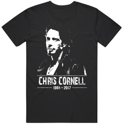 Cornell 2017 Hitam T Shirt