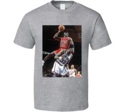 Jordan Dunking On Ewing Old School Basketball Legends T Shirt