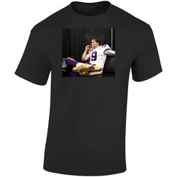 Joe Burrow Cigar Smoking Cincinnati Retro Graphic Unisex Soft Cotton Black T Shirt