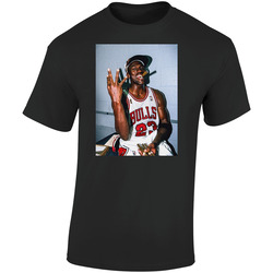 Michael Jordan Smoking Cigar Retro Graphic Unisex Soft Cotton Black T Shirt