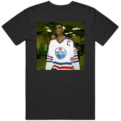 Kobe Wearing Gretzky T Shirt