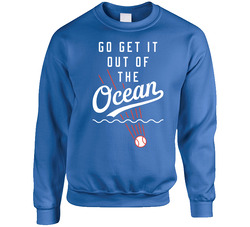 Go Get It Out Of The Ocean Los Angeles Max Muncy Baseball Fan sweater Crewneck Sweatshirt