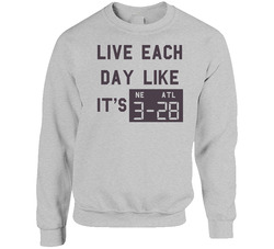 Live Each Day Like It's 28 3 Atlanta New England Football sweater Crewneck Sweatshirt