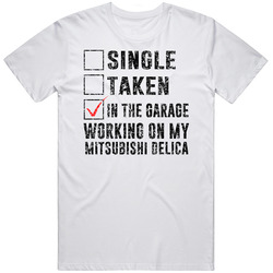 Single Taking Working On My Mitsubishi Delica Car Distressed Cool Unisex T Shirt
