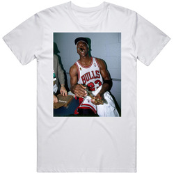 Michael Jordan Celebrates Championship With Cigars Chicago Basketball Fan Mens Cotton Tee T Shirt