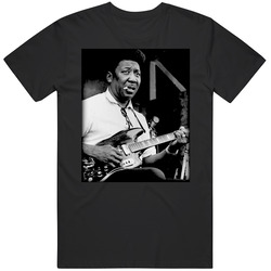 Muddy Waters Blues Guitarist Mens Cotton Classic T Shirt