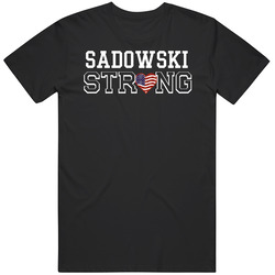 Sadowski Strong American Pride Family Last Name Cool Mens Vintage T Shirt