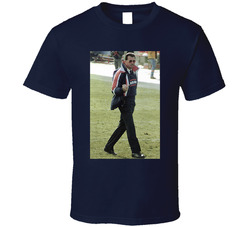 Mike Ditka Giving The Middle Finger Flipping Off T Shirt