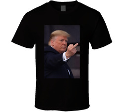 Donald Trump Giving The Middle Finger T Shirt