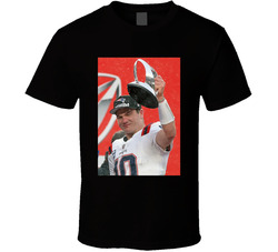 Drake Maye Raising The Lamar Hunt Trophy Fan T Shirt