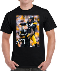 Aaron Rodgers Lifted In The Air T Shirt