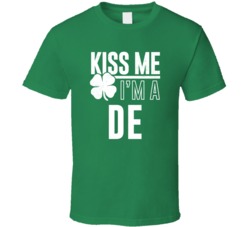 de Kiss Me Im Irish Parody Custom Last Name St Patricks Day T Shirt