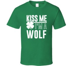 Wolf Kiss Me Im Irish Parody Custom Last Name St Patricks Day T Shirt