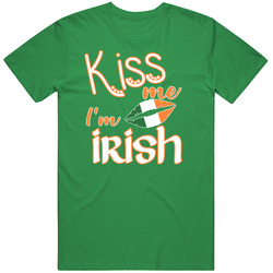 Kiss Me Im Irish Cute St Patricks Day Vintage T Shirt