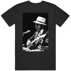 Leon Retro T Shirt
