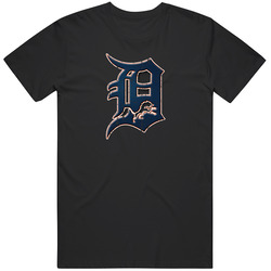 Detriot Lions And Detroit Tigers  Combined Mash-up Distressed Logo Retro Classic T Shirt