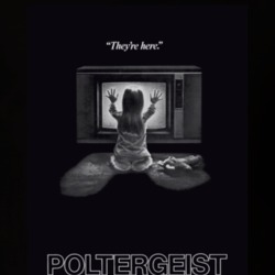 Poltergeist 80's Movie Poster Gift T Shirt