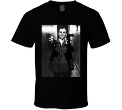 Classic 70s Movie Taxi Driver Travis Bickle 2 Gun Hallway Cool Movie T